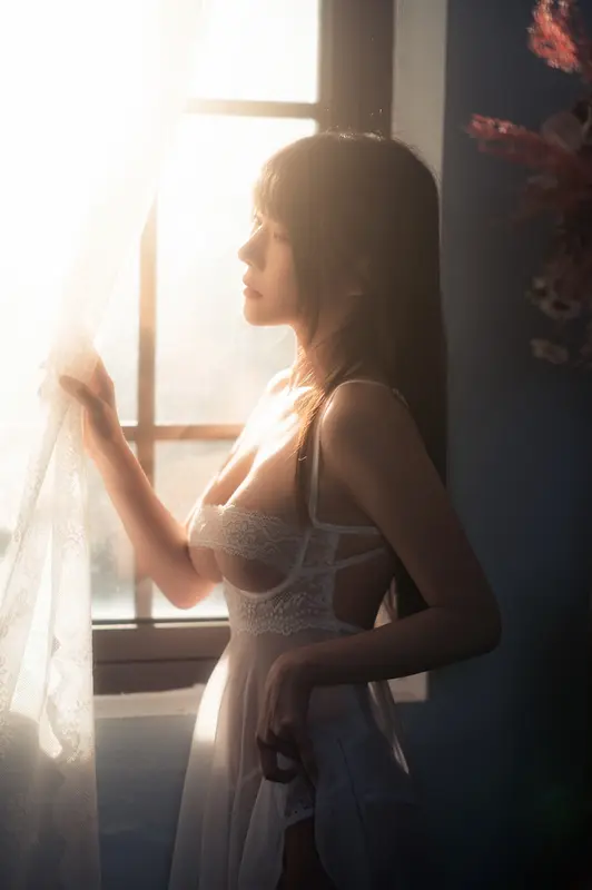 舰长图 白丝纱裙 - 香草喵露露